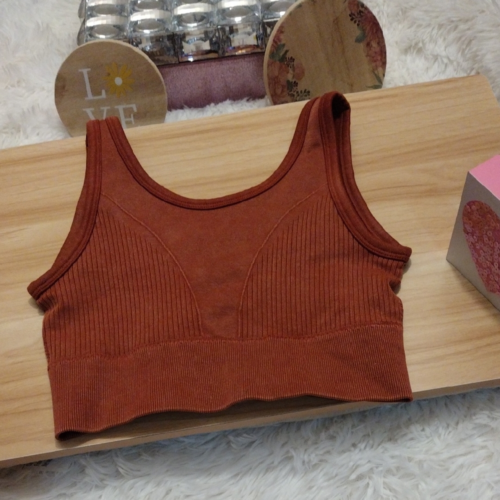 Morera Rust Ribbed Seamless Sports Bra Small